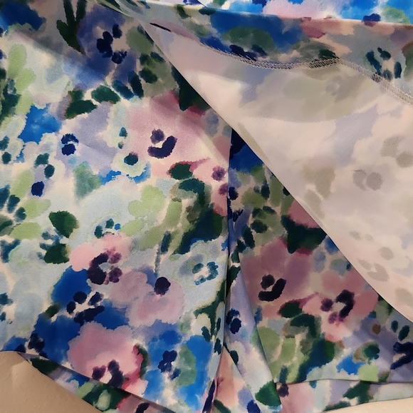 Zara Multicolor Floral Skort - Picture 2 of 6